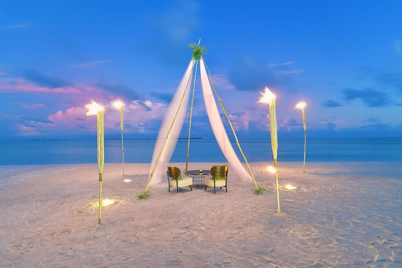 拉哈度假村 Fonadhoo 外观 照片